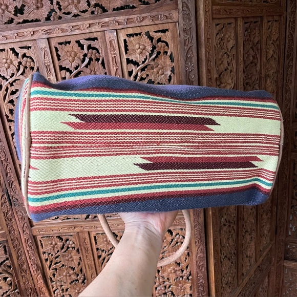 VINTAGE Baja blanket style woven cotton and leather Tote Bag - Picture 5 of 8